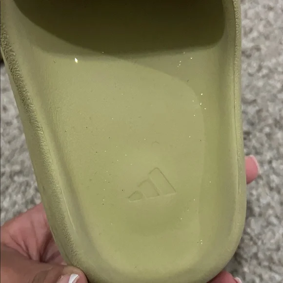 yeezy resin slide - Picture 4 of 4